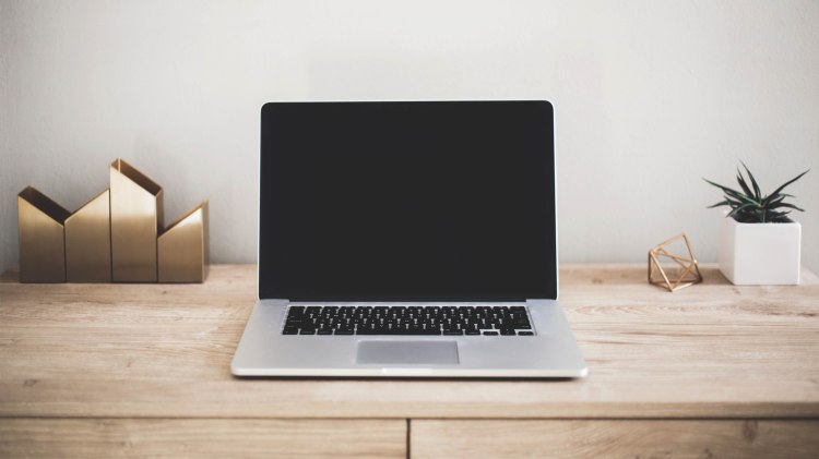 kari-shea-272383-unsplash-2